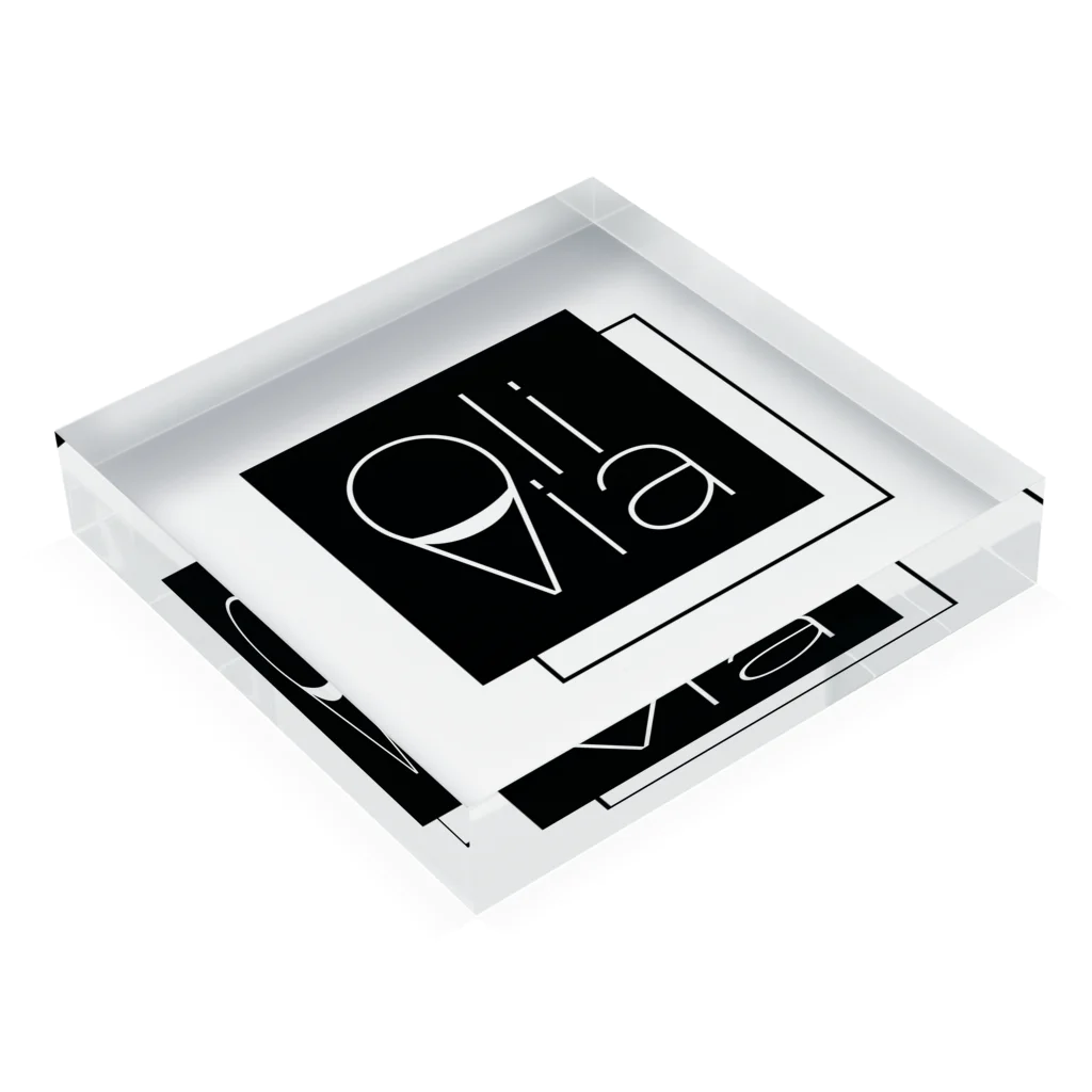 Olivia 【Official】のOlivia Acrylic Block :placed flat