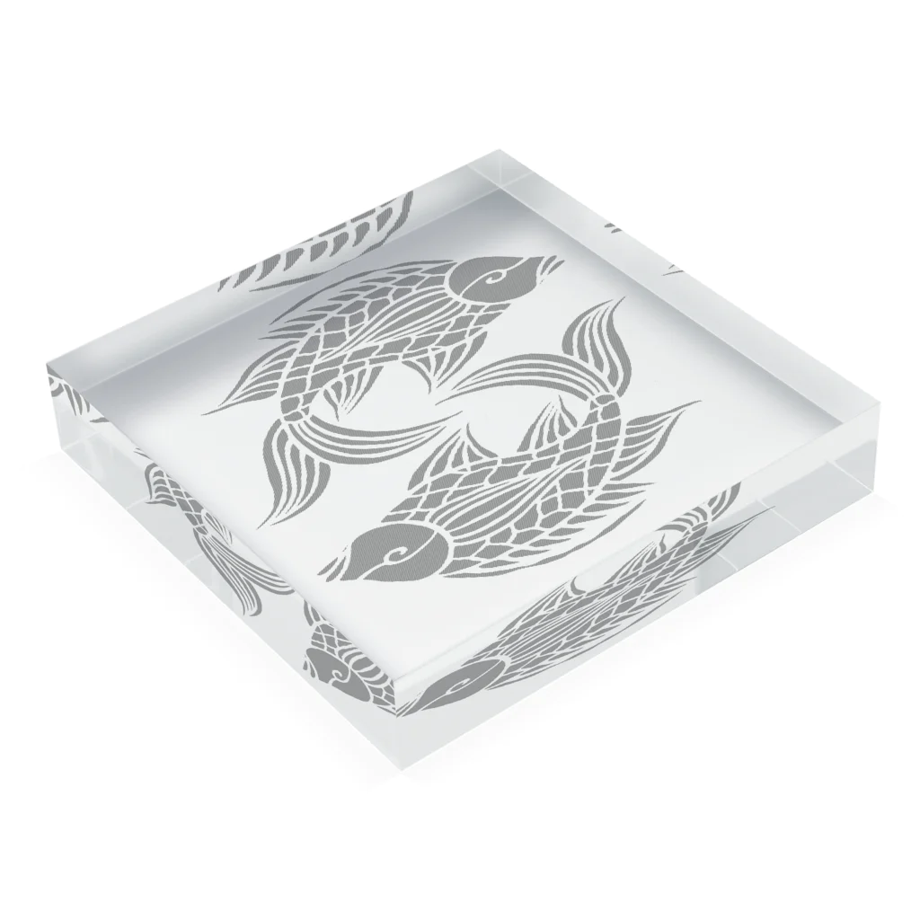 ツバメ堂の壷屋焼風双魚文 Acrylic Block :placed flat