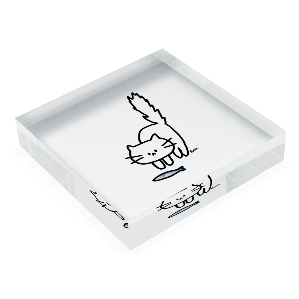 himetaroのさんまを喰らう時こそ気が立っているねこ Acrylic Block :placed flat