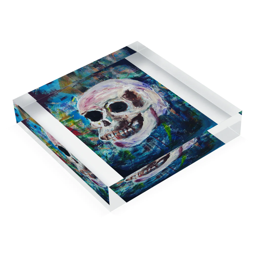 JuRiのskeleton Acrylic Block :placed flat