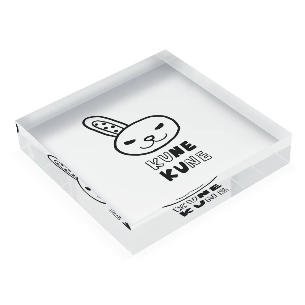 kune-kuneのくろたまウサギ　クネクネTシャツ Acrylic Block :placed flat