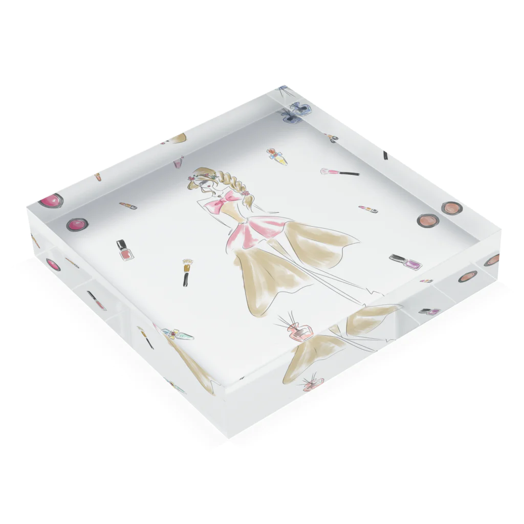 makaroni__nのMAKE-UP GIRL Acrylic Block :placed flat