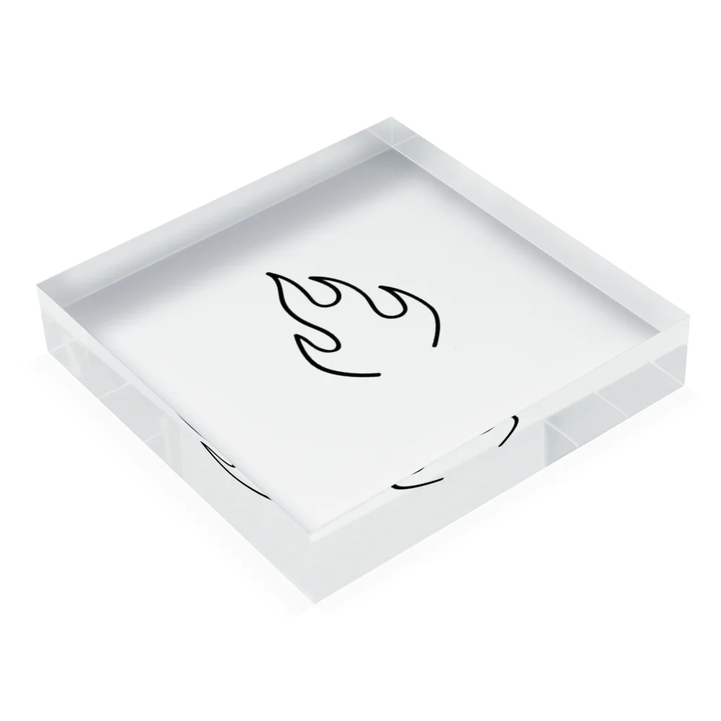 hinnaのFLAME  Acrylic Block :placed flat