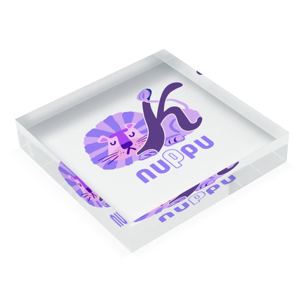 nuppuのライオンking P Acrylic Block :placed flat