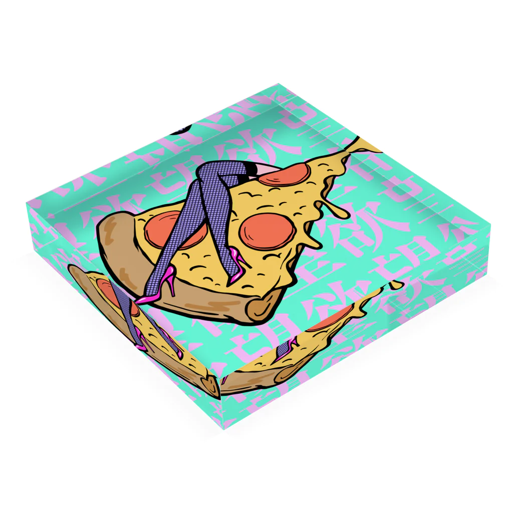 Mieko_Kawasakiの欲望のピザ🍕　GUILTY PLEASURE PIZZA HIGH HEEL Acrylic Block :placed flat