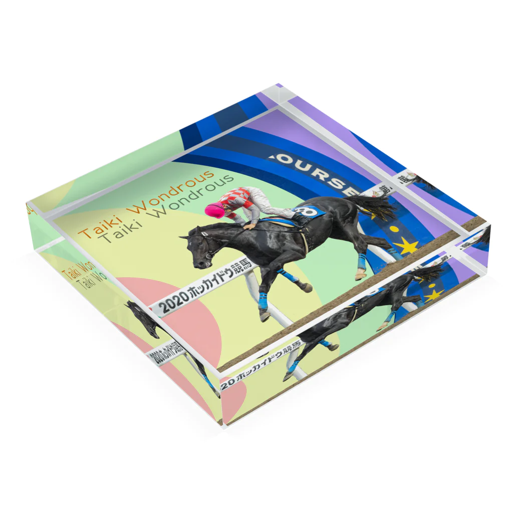 TaikiRacingClubShopの勝馬 Acrylic Block :placed flat