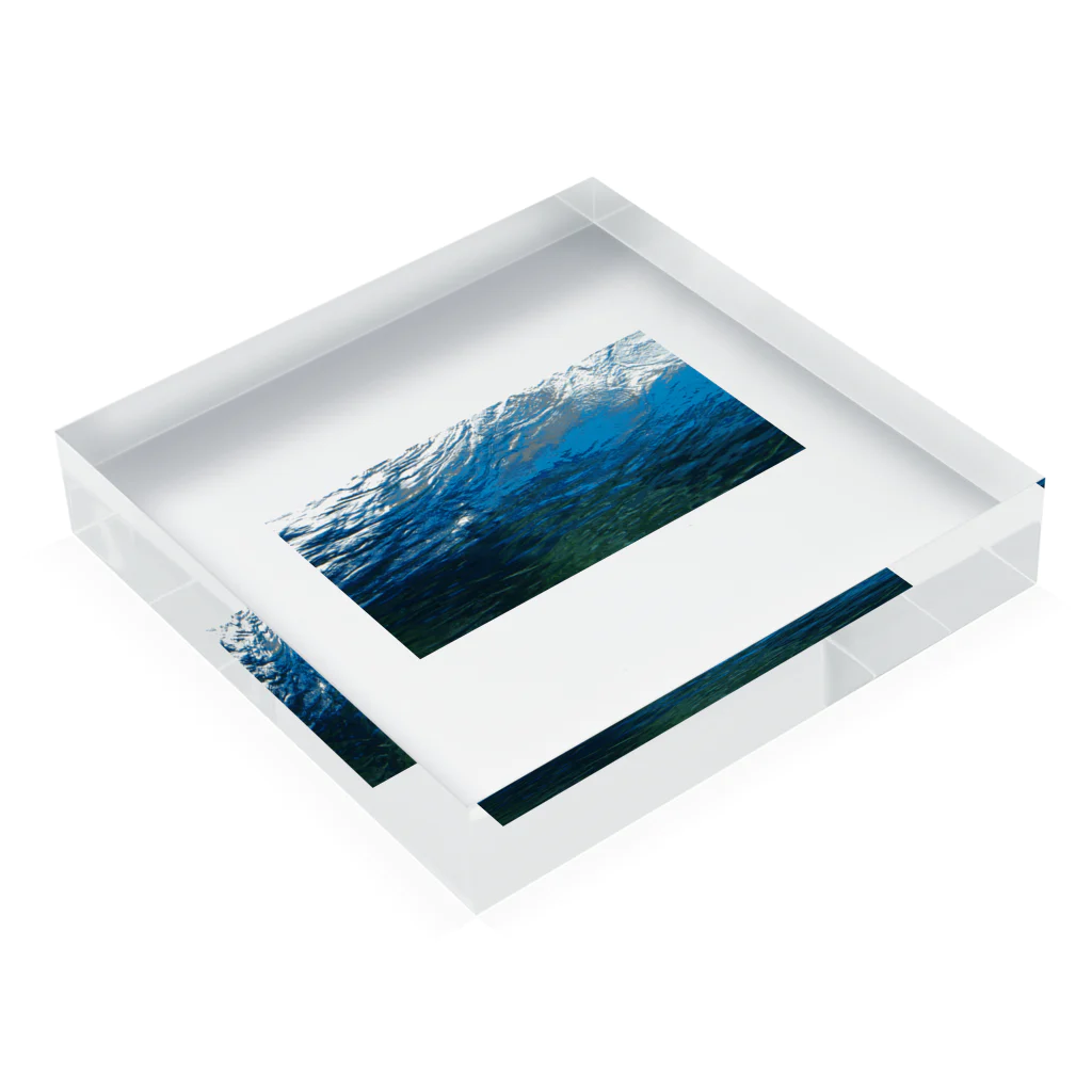 ojinboの揺蕩 Acrylic Block :placed flat