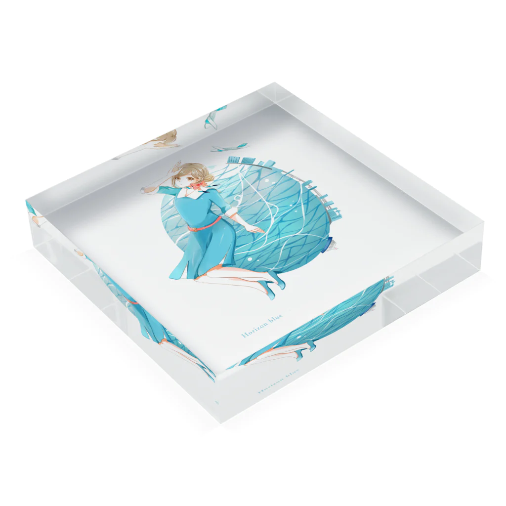 Sui-sai worksのHorizon blue Acrylic Block :placed flat