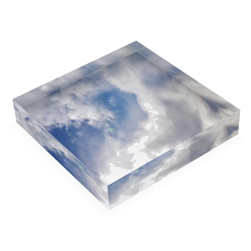 clearのclear 【空へ】 Acrylic Block :placed flat