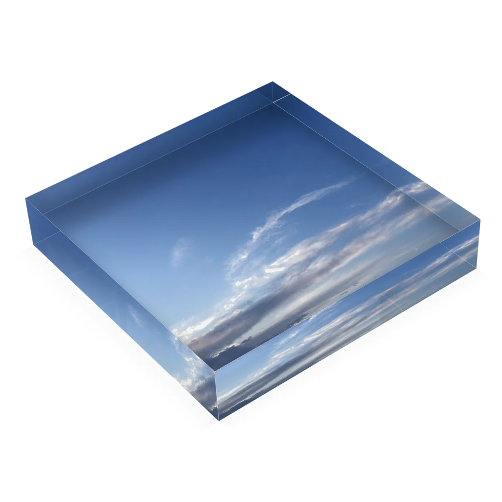 SORAIROの梅雨入り前　夕暮れ　夕方　青空あり Acrylic Block :placed flat