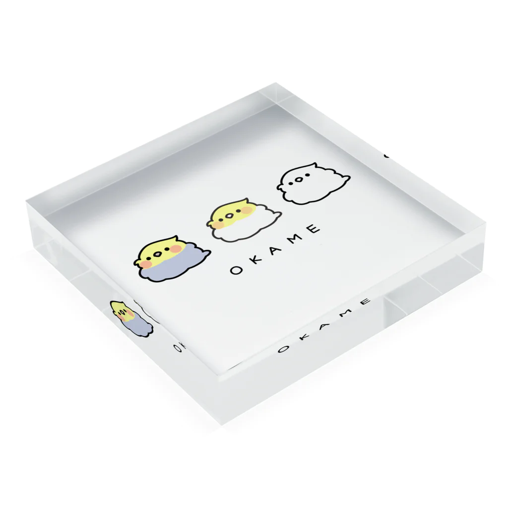 pinaのグッズのTHE OKAME CHAN アクリルブロックの平置き