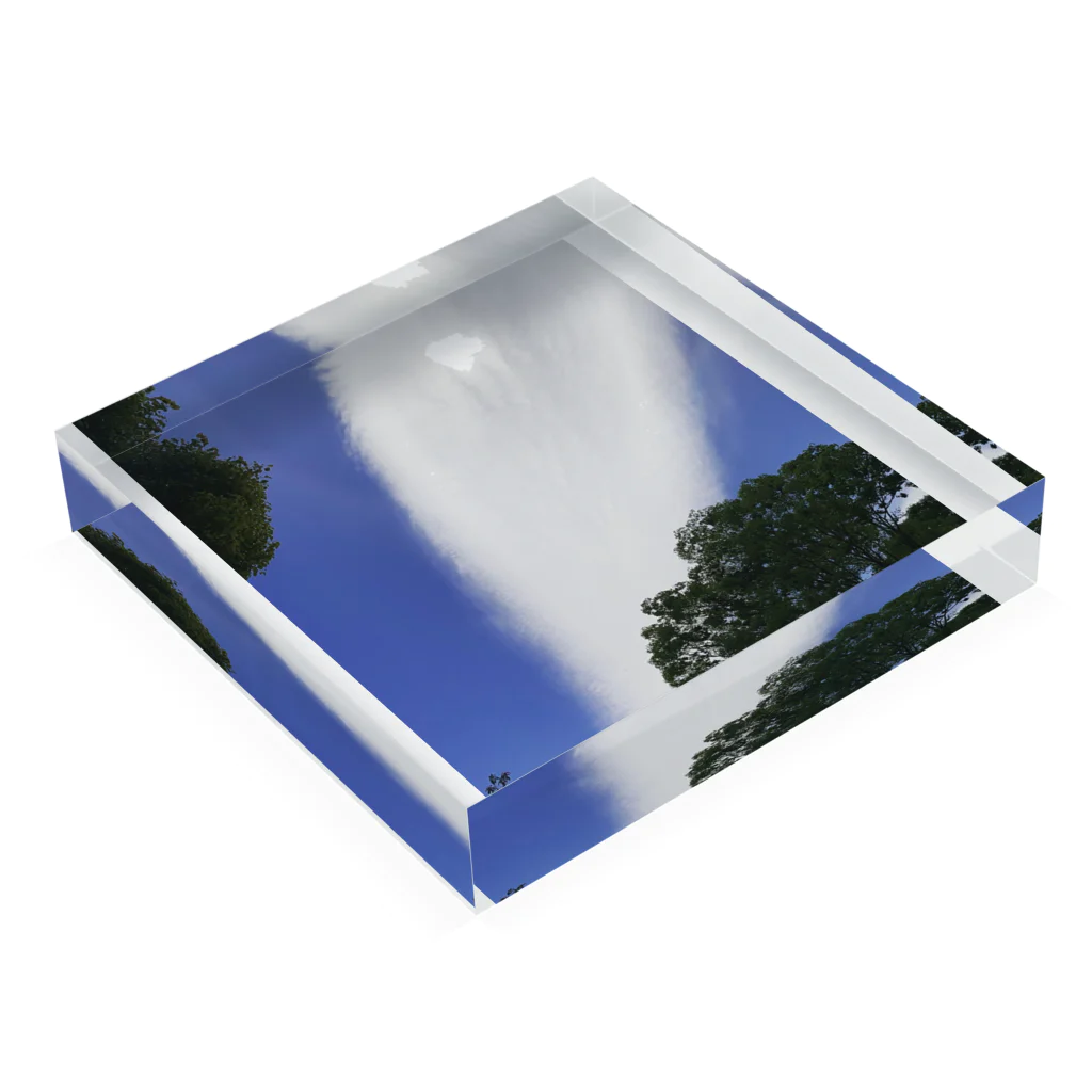 Aquariusの不思議な雲 Acrylic Block :placed flat