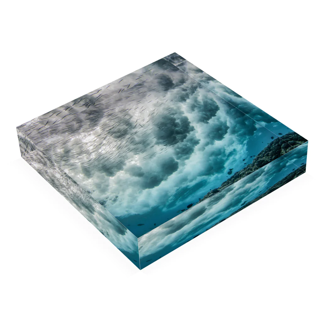 DestinyDivingのWave005 Acrylic Block :placed flat