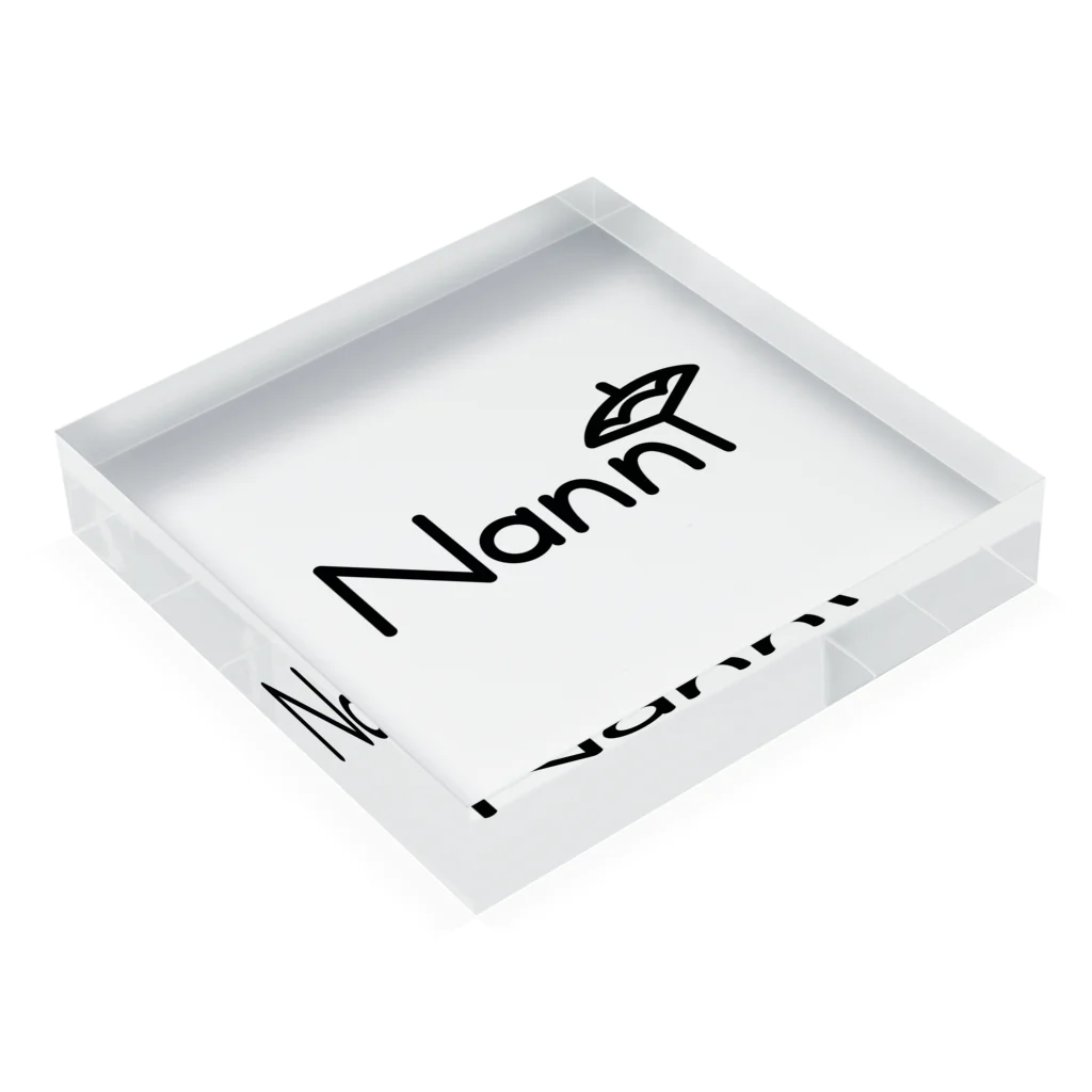 Nanny ParasolのNanny(normal) アクリルブロックの平置き