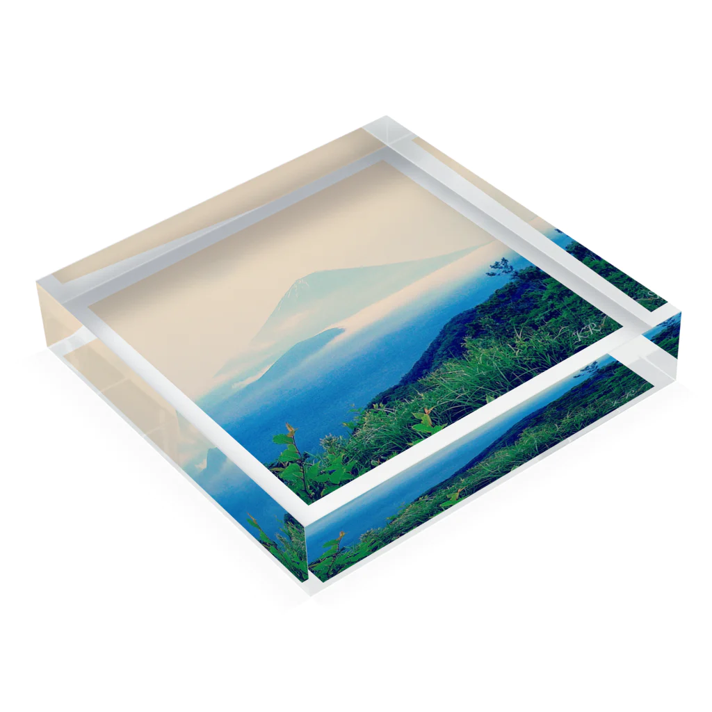 KR PhotoのFujiyama Acrylic Block :placed flat