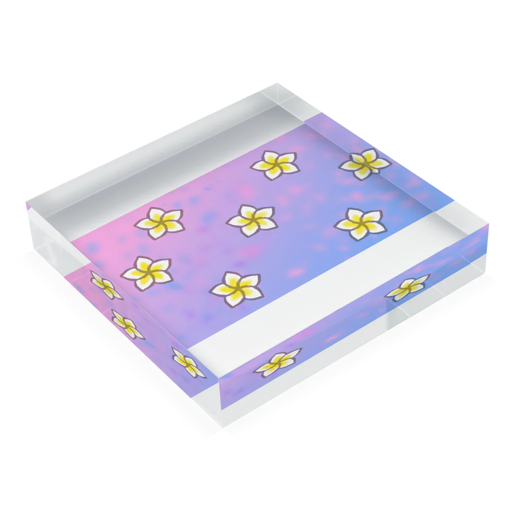 LiNKaGeのPlumeria Acrylic Block :placed flat