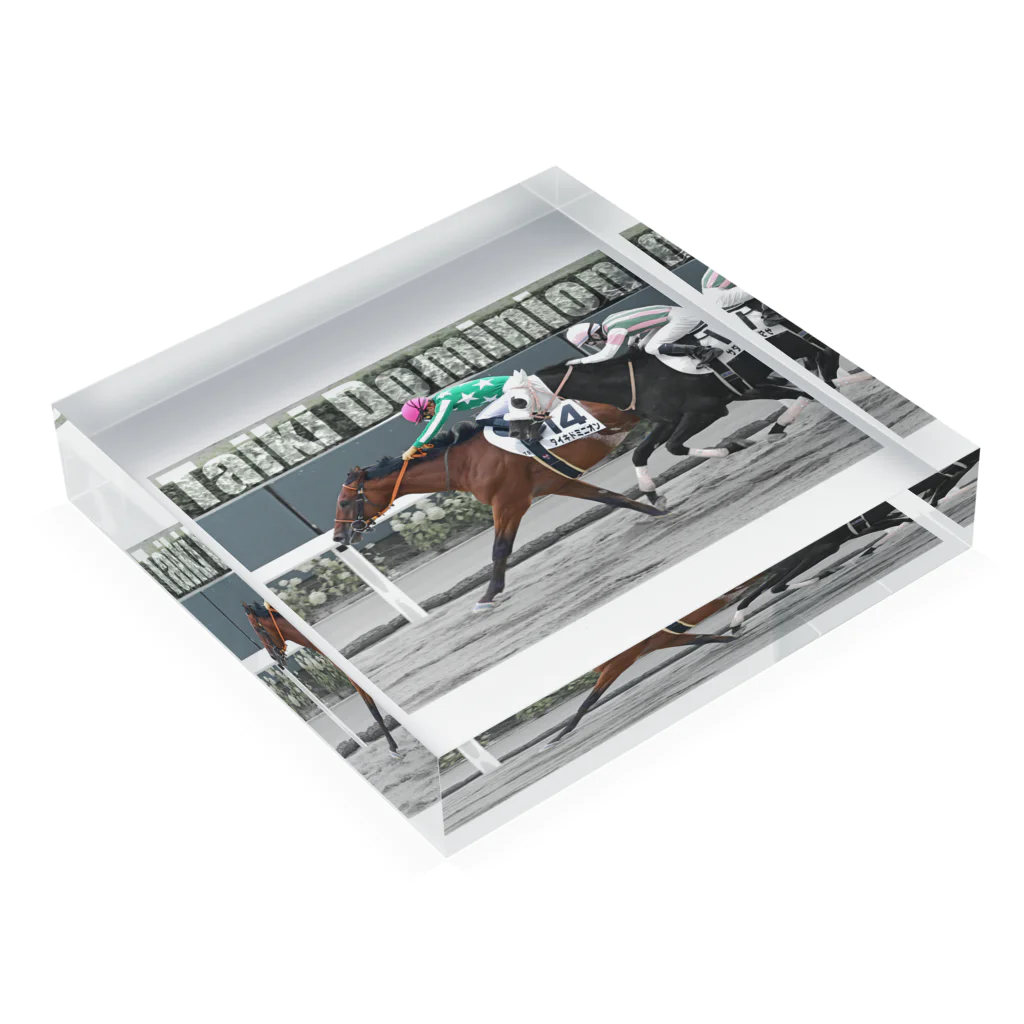 TaikiRacingClubShopの勝馬 Acrylic Block :placed flat