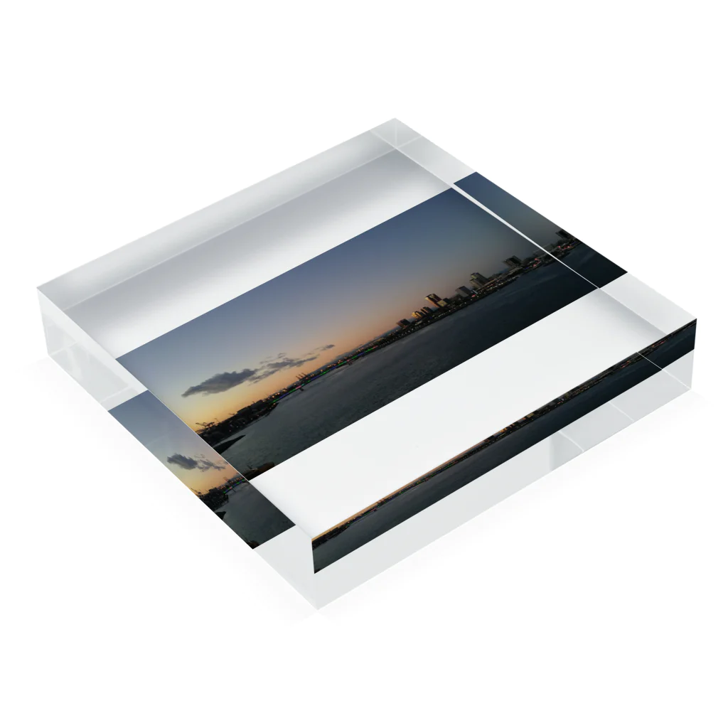 CalifornianのCalifornia 対岸からの景色 Acrylic Block :placed flat