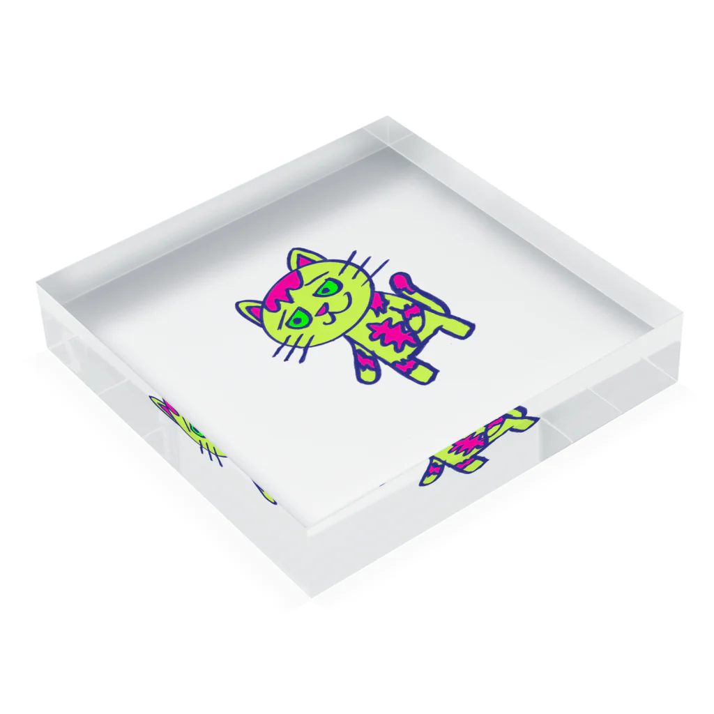 nekonekonekoのリヴァネコ Acrylic Block :placed flat