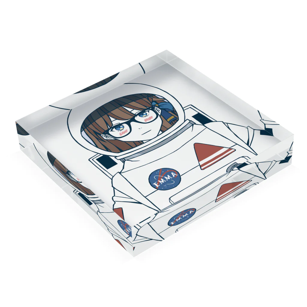 Emma KAWAII CollectionのSpace suit Emma アクリルブロックの平置き