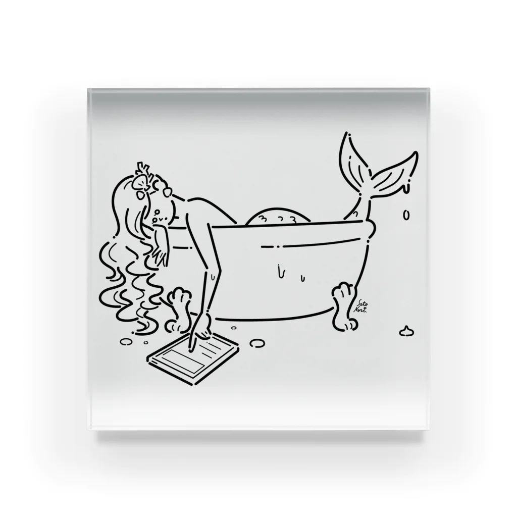 サトウノリコ*の浴室でタブレットを使う人魚【くろ】 Acrylic Block