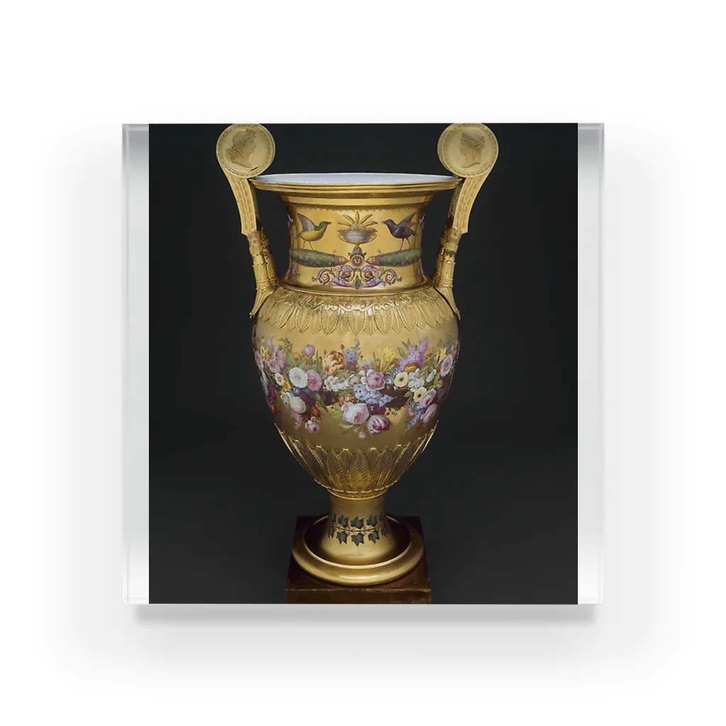 Art Institute ChicagoのLondonderry Vase, 1813 | Manufacture nationale de Sèvres Acrylic Block