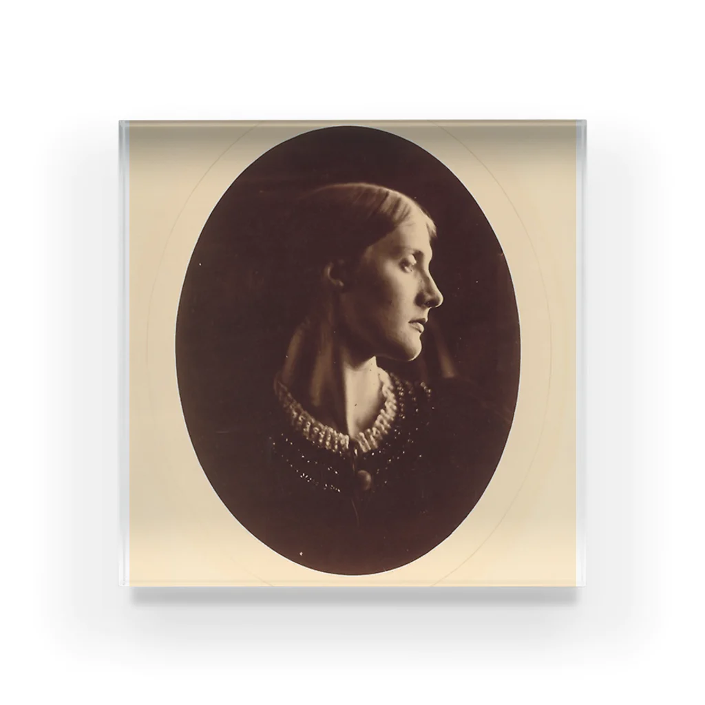 Art Institute ChicagoのMrs. Herbert Duckworth, April 1867 | Julia Margaret Cameron Acrylic Block