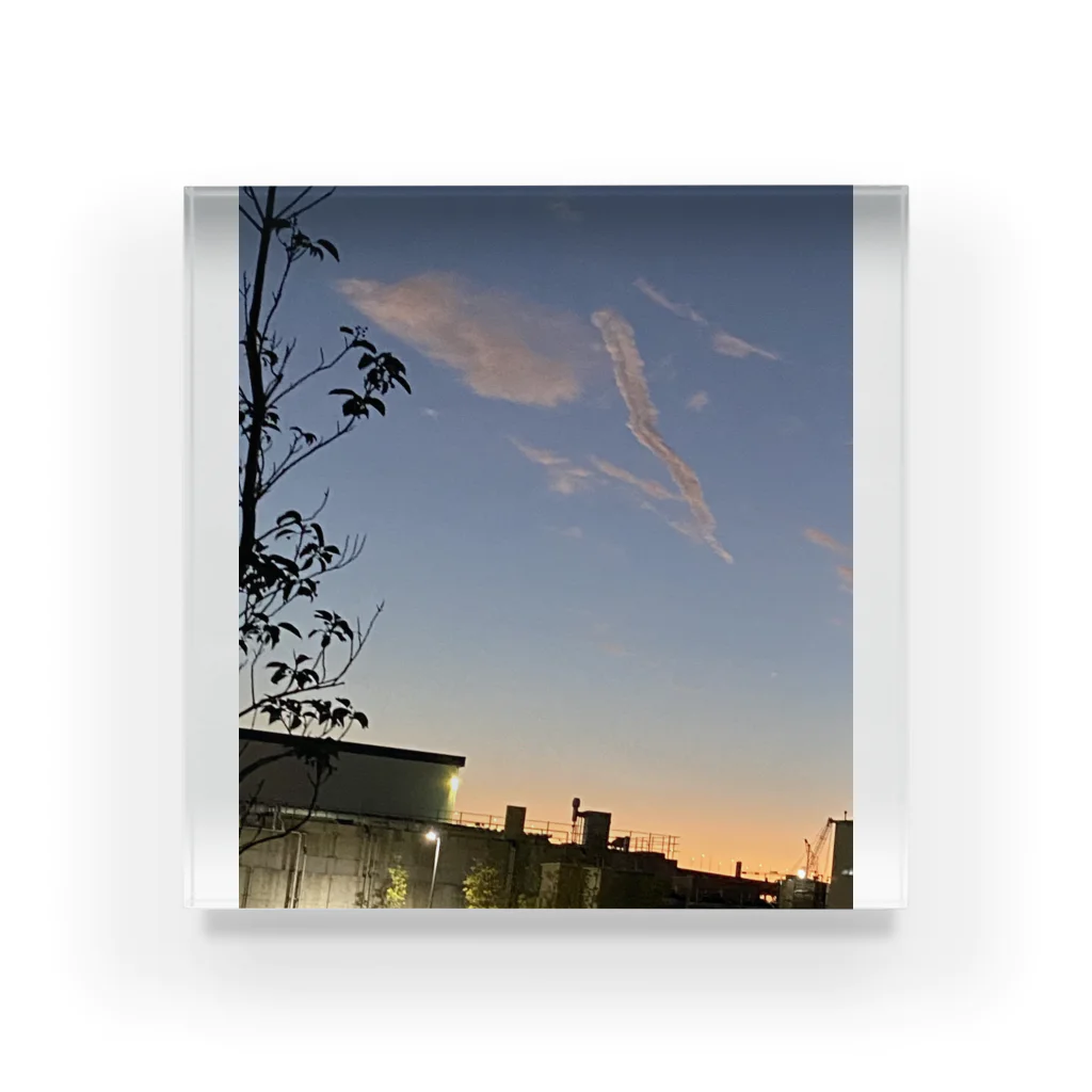 ドリームスケープギャラリーの龍神現る朝の空 アクリルブロック