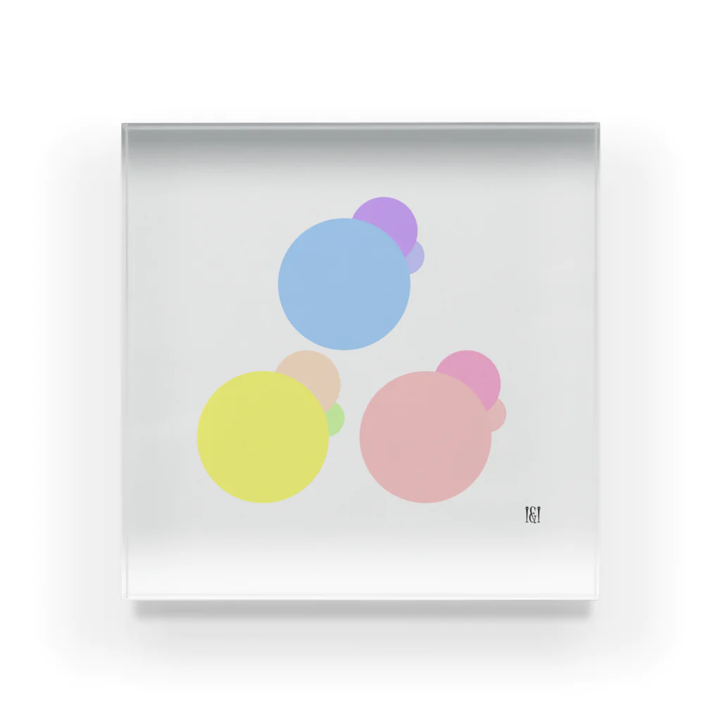 I&IのPastel color dots 3 Acrylic Block