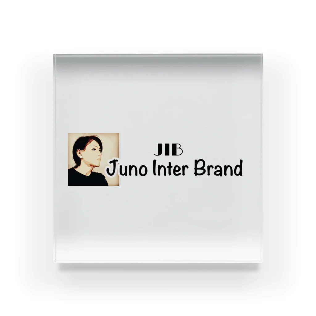 junointer ブランド ロゴ入りのJNBブランドロングロゴアイテム アクリルブロック