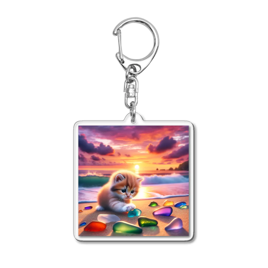 yunakiziの夕日の中シーガラスで遊ぶ子猫 Acrylic Key Chain