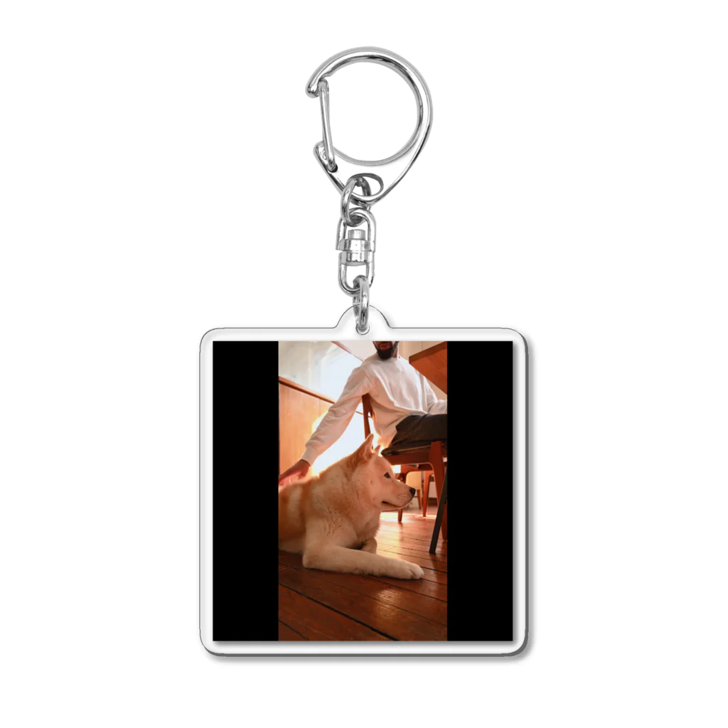 kaerinｰofficeの大好きな犬と一緒に撮った忠実な写真🐾 Acrylic Key Chain