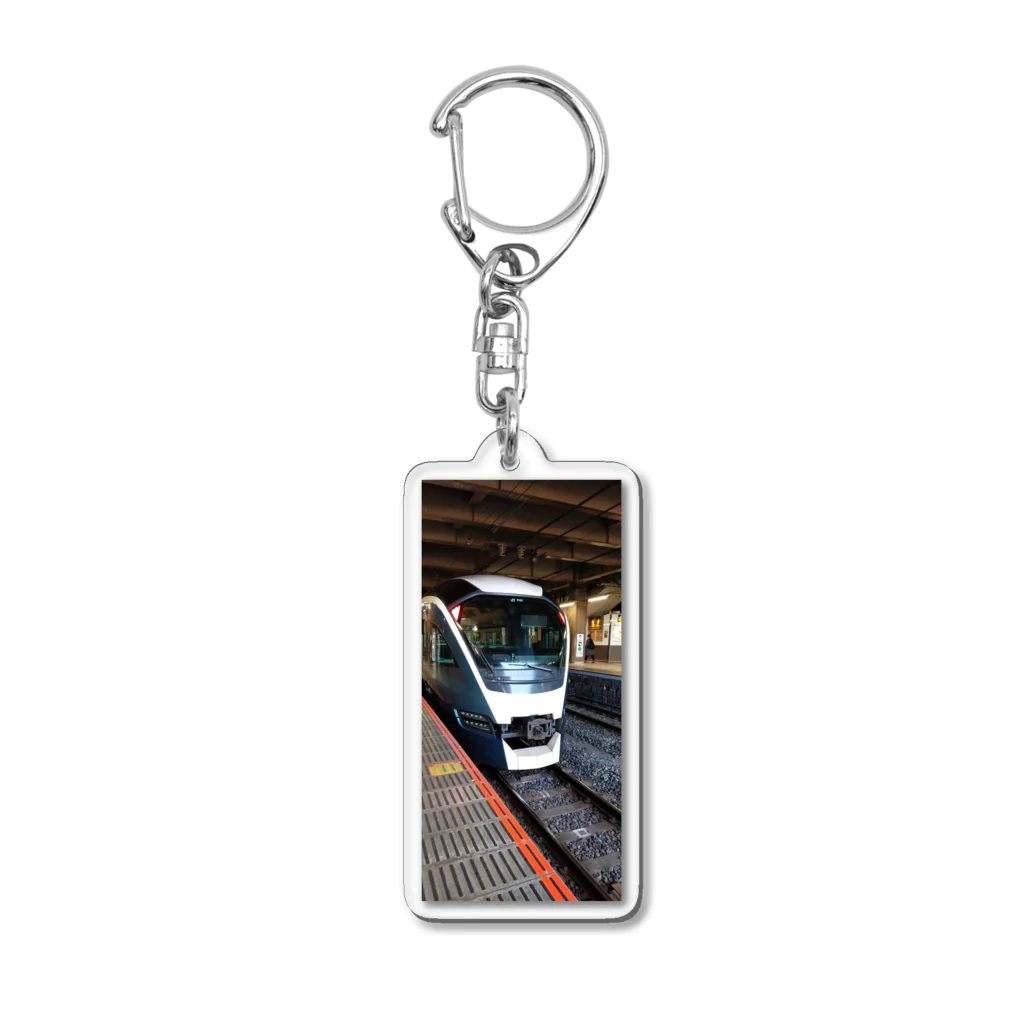 目がグルグルうさぎの電車 Acrylic Key Chain