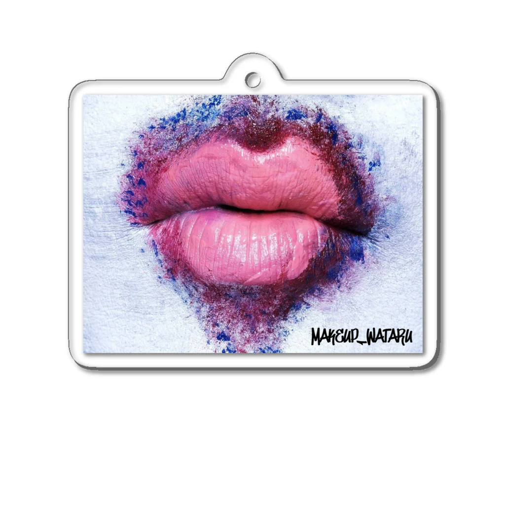 Makeup WataruのHeart Acrylic Key Chain