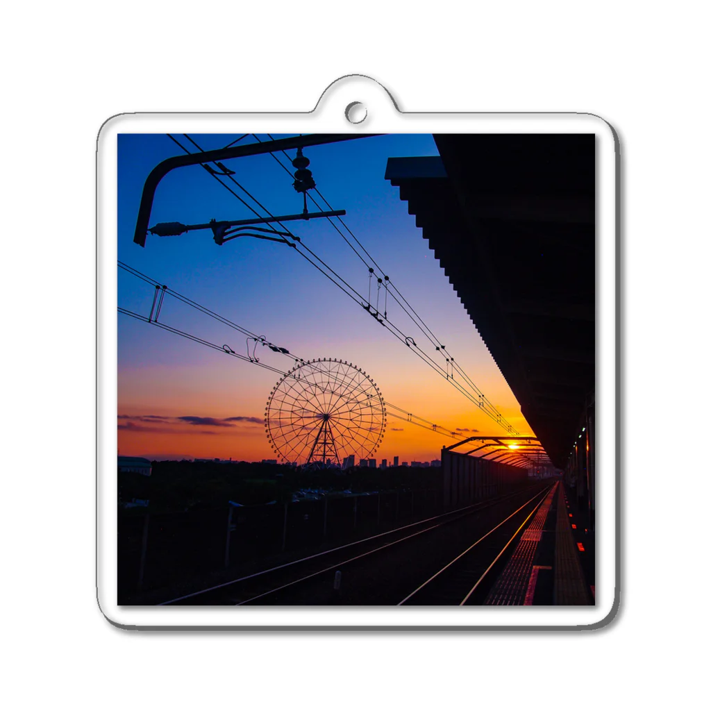 taka_1026の駅から見た夕焼け空 Acrylic Key Chain