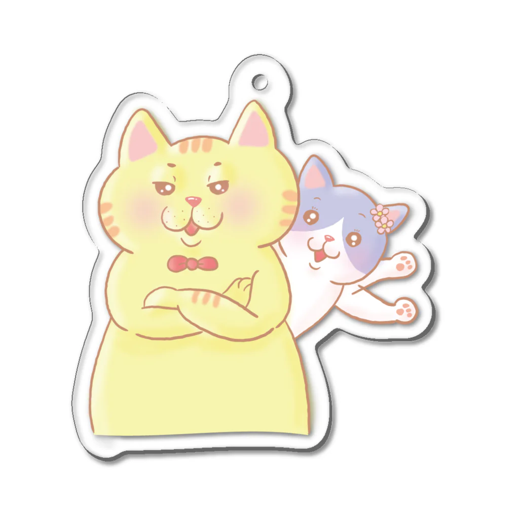 トラとハチワレの腕組みするねこ Acrylic Key Chain