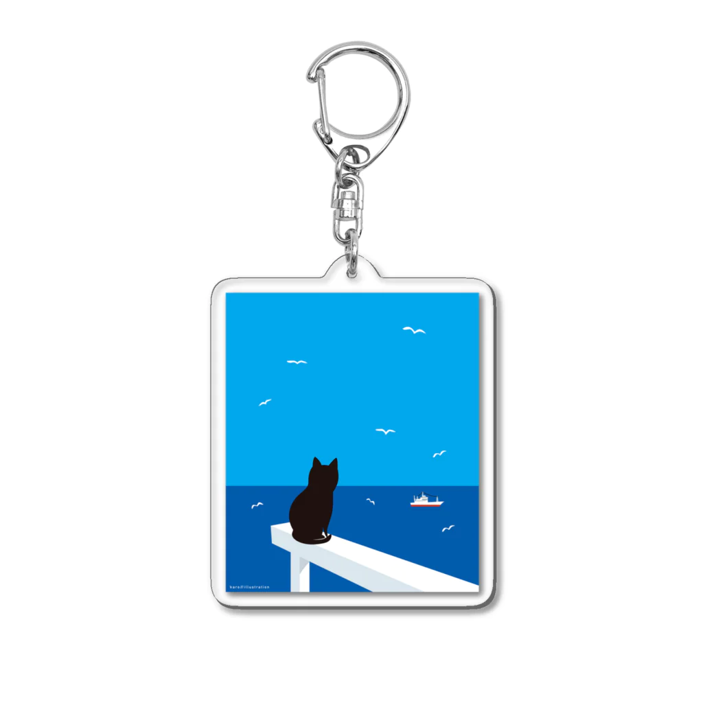 karo///illustrationのデザインにゃんこシリーズ　水平線とネコとカモメ Acrylic Key Chain