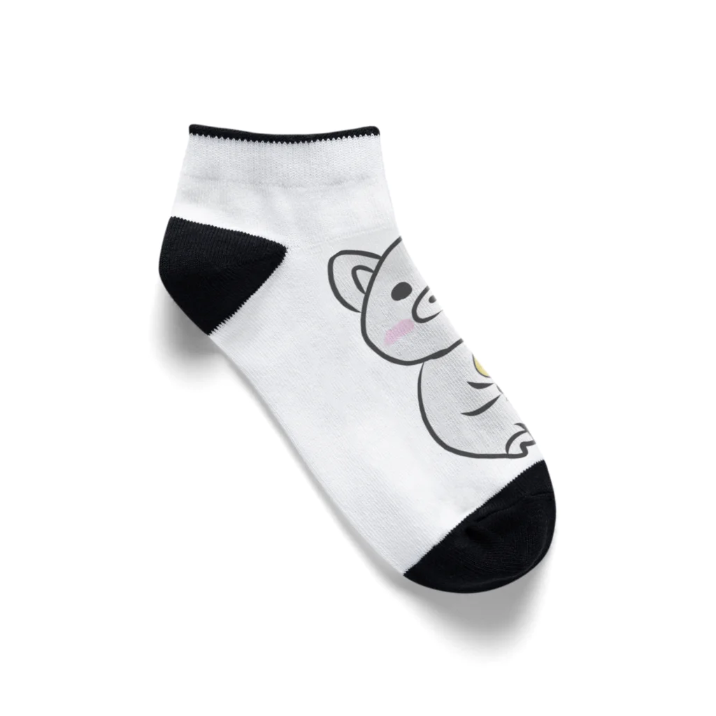 乾杯待ちのぶたの乾杯待ちのぶた　カラーver. Ankle Socks