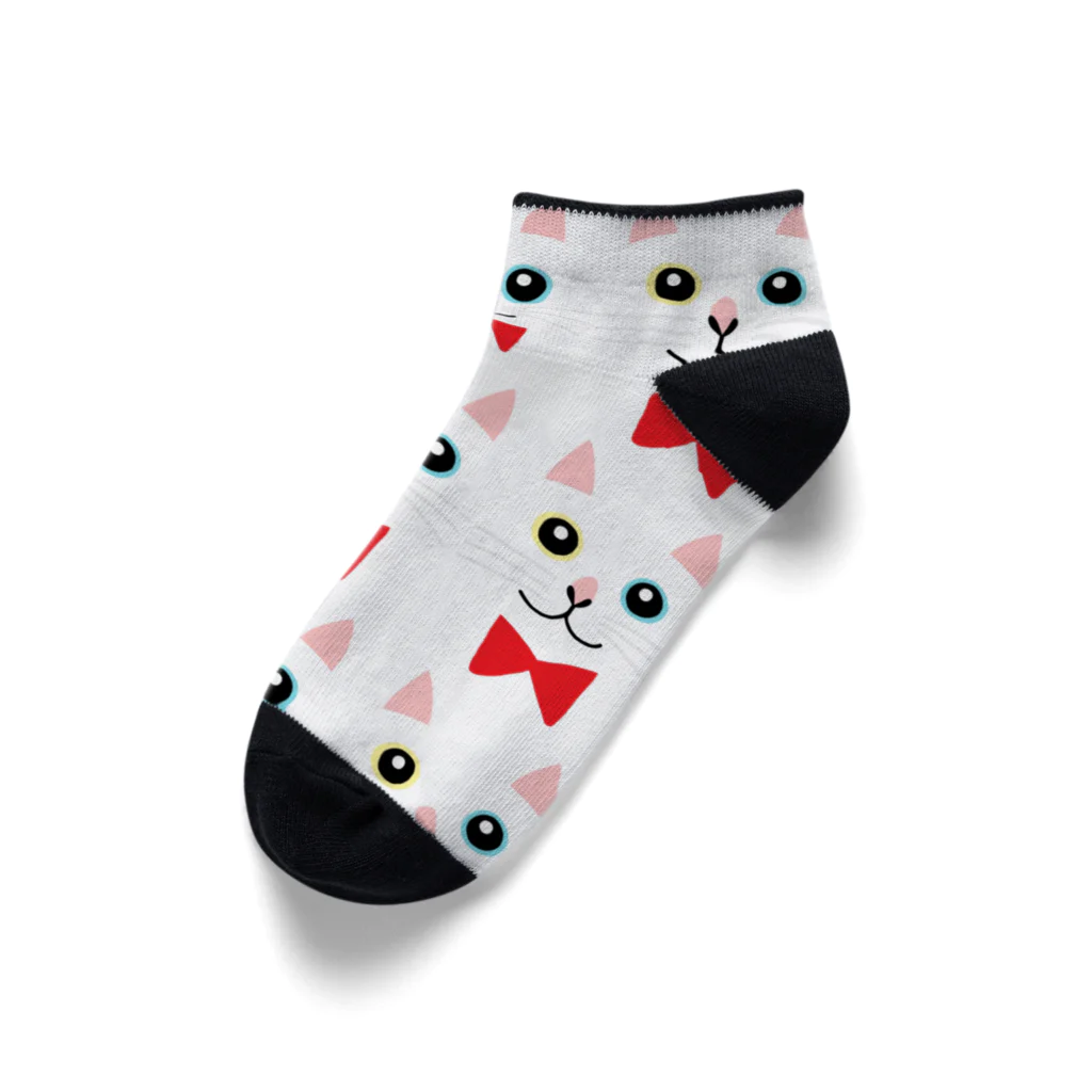 aiueoneko358のオッドアイキャット Ankle Socks