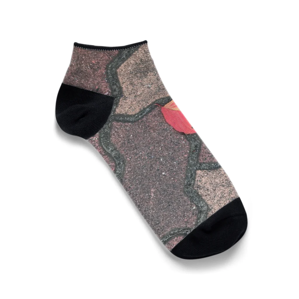 空屋　sorayakusakaの202008231724000　紅葉 Ankle Socks