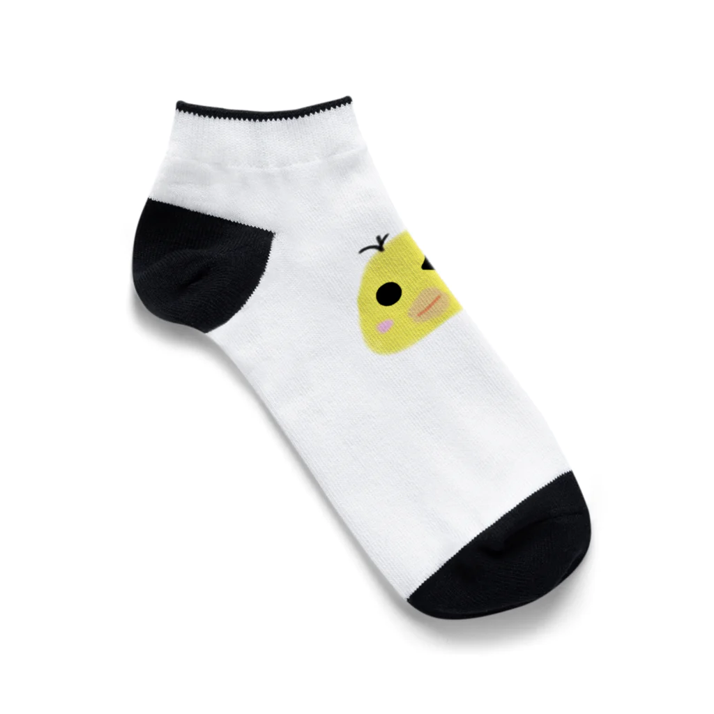 お庭ダンスショップのウィンクしてるぴよちゃん Ankle Socks