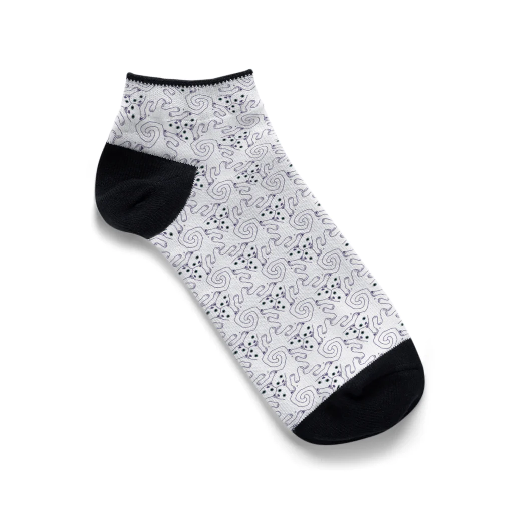 みかんの白猫パンチ Ankle Socks