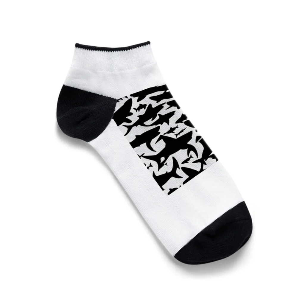 tatsumine33のサメの影 Ankle Socks