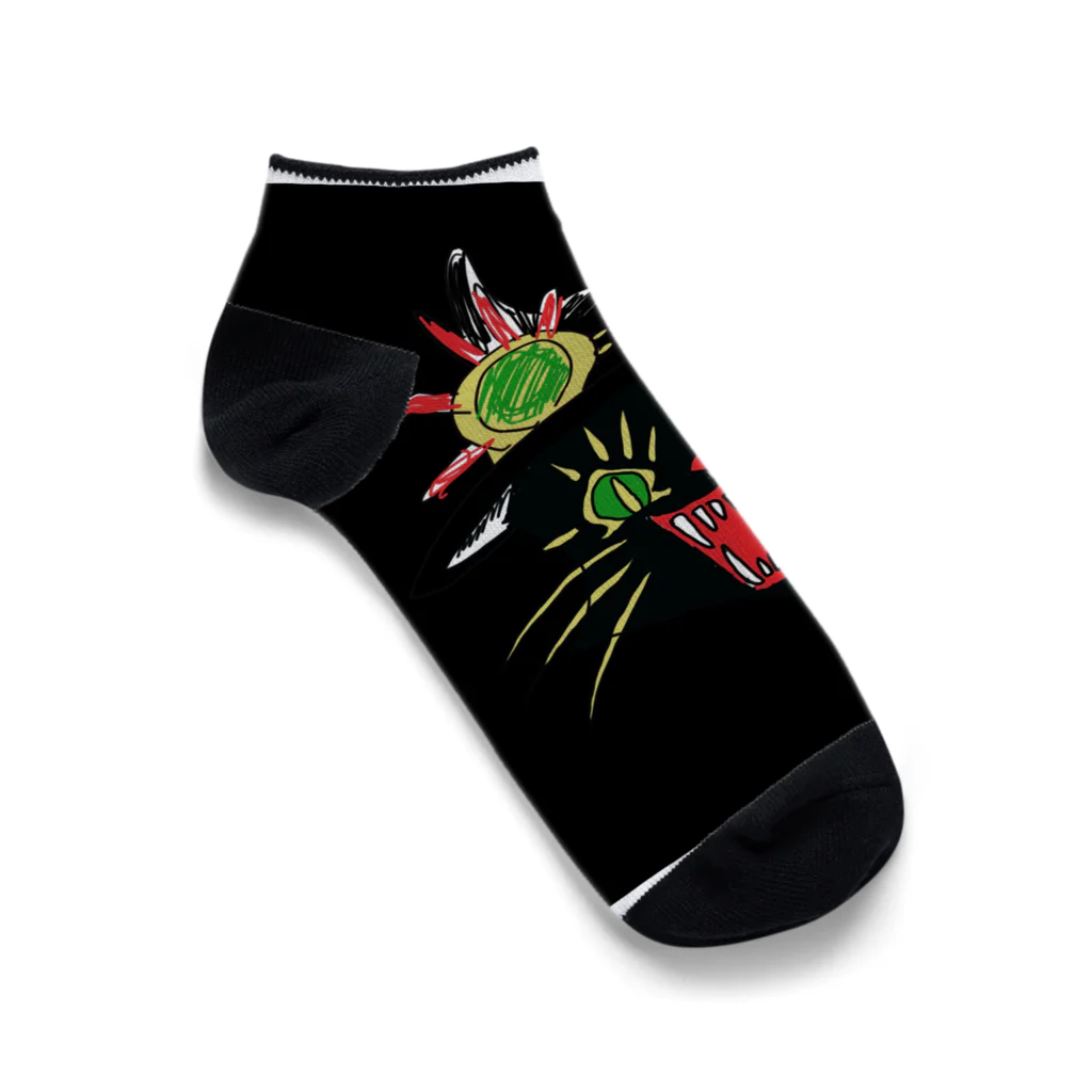 Yama Kawkazeのダーク猫ちゃん Ankle Socks