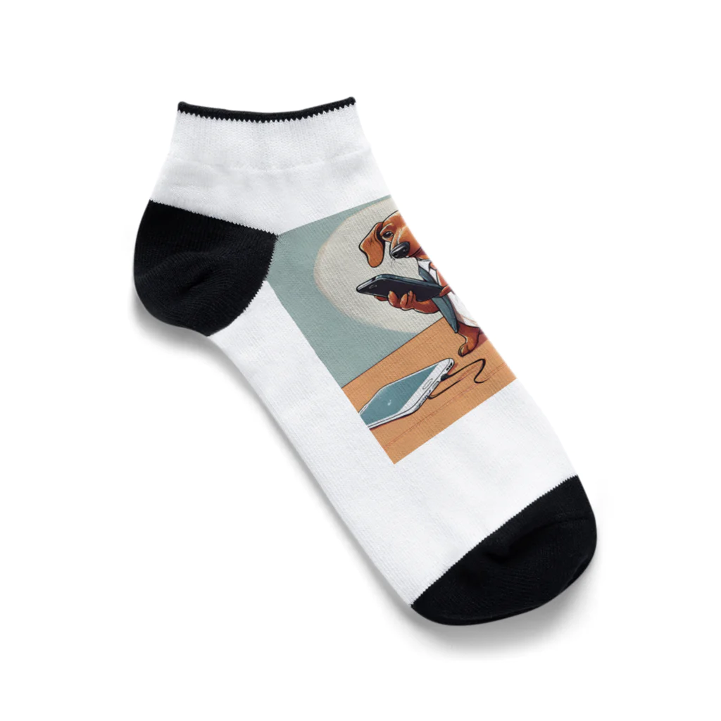 Runのスマホ依存症のダックスフント Ankle Socks