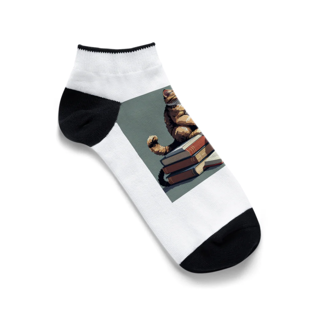 三毛猫shopの本を読む猫 Ankle Socks