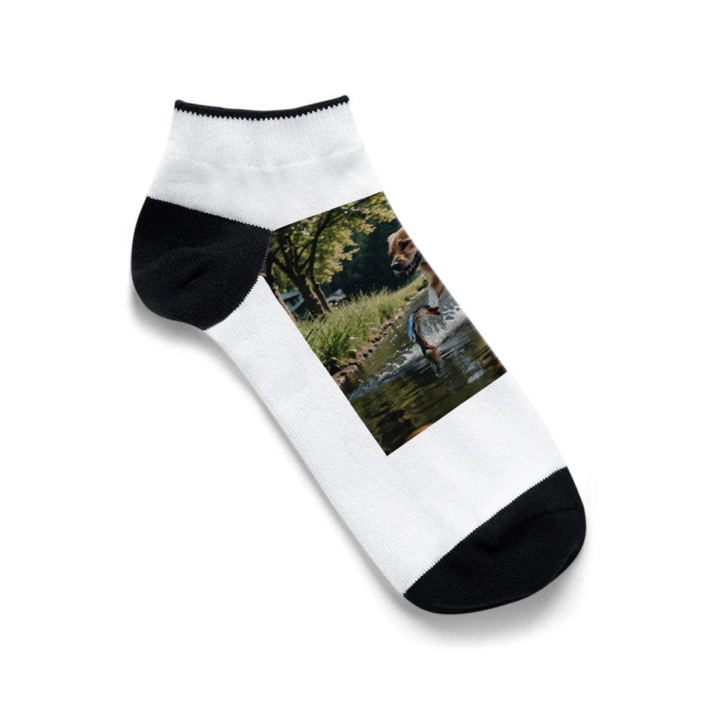 kokin0の水辺を走る犬 dog runnning on the water Ankle Socks