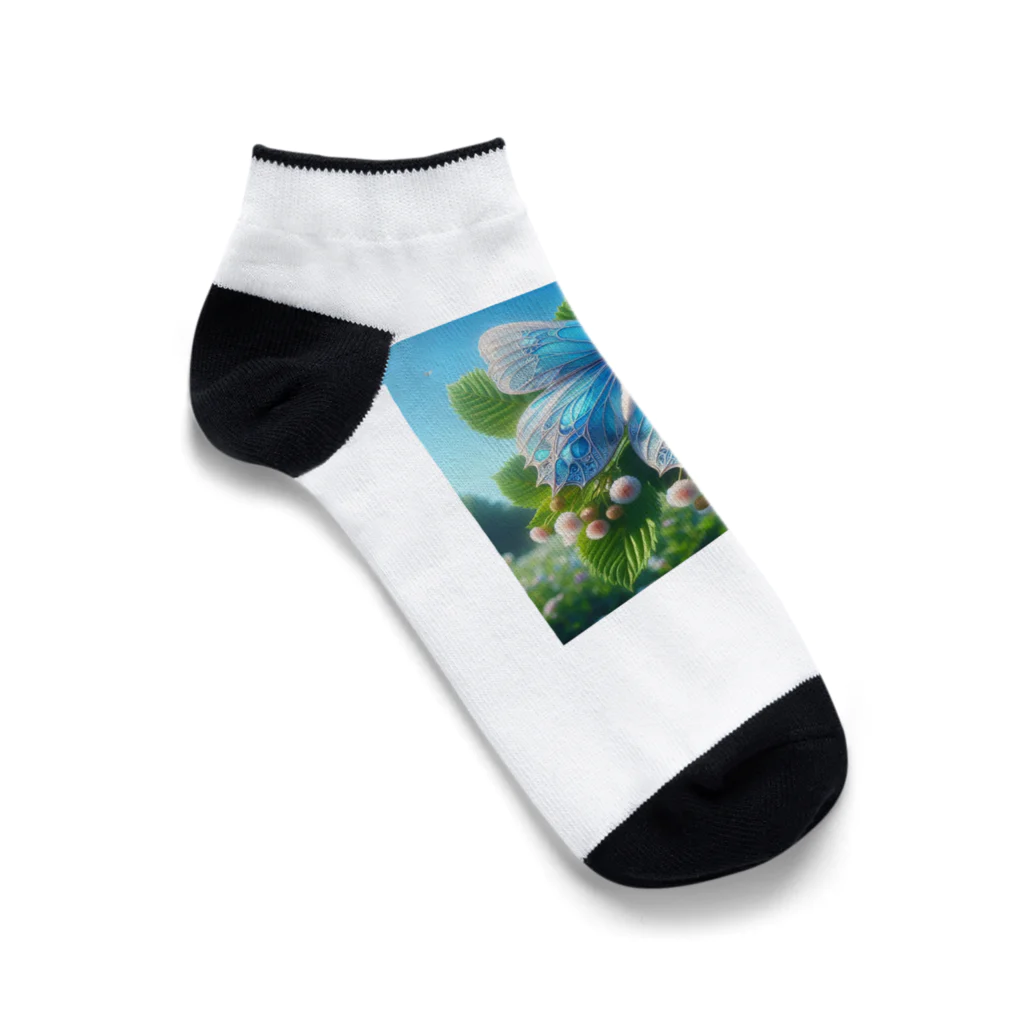 Chihiro0318の水色に舞う美しい蝶々 Ankle Socks