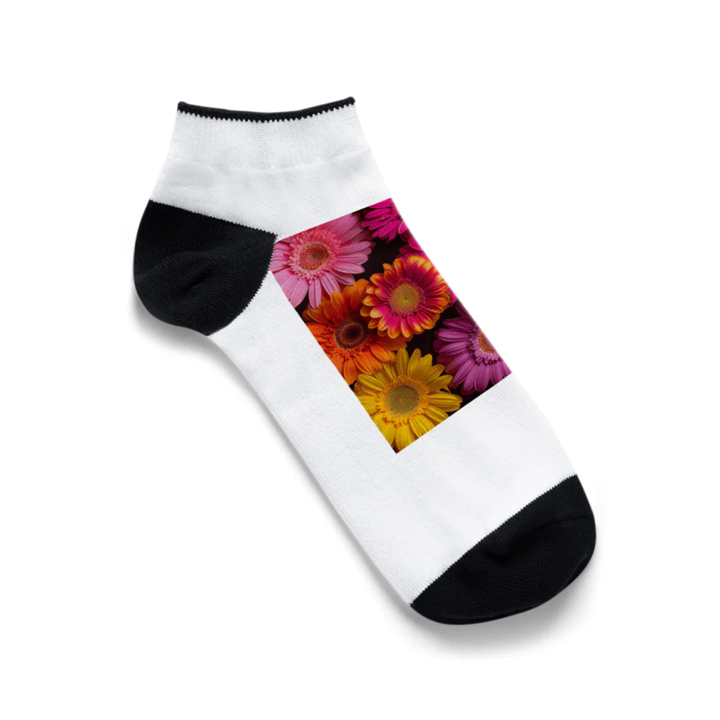 オンラインショップイエローリーフの色鮮やかな綺麗な花 Ankle Socks