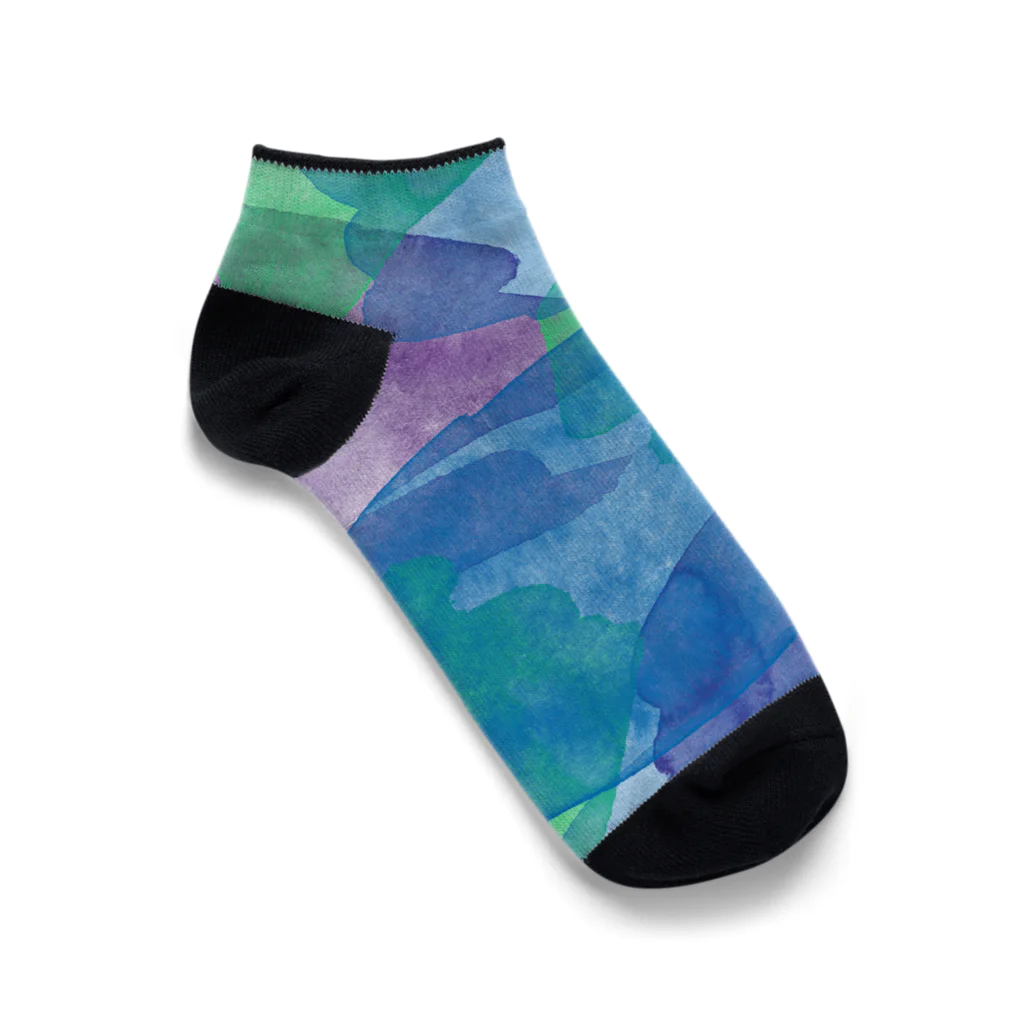 SANKAKU DESIGN STOREの梅雨時の紫陽花。 Ankle Socks